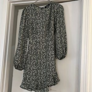 Green floral long sleeve dress